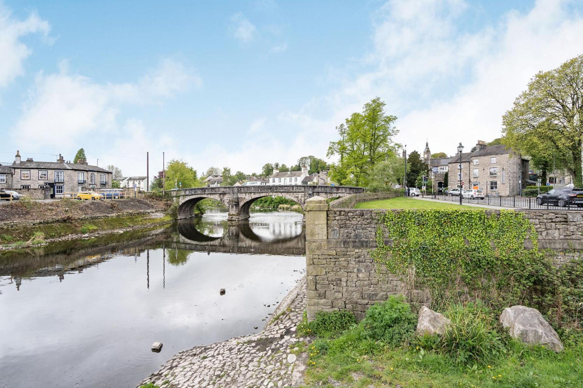 9 Camden Building Lejlighed Kendal Eksteriør billede
